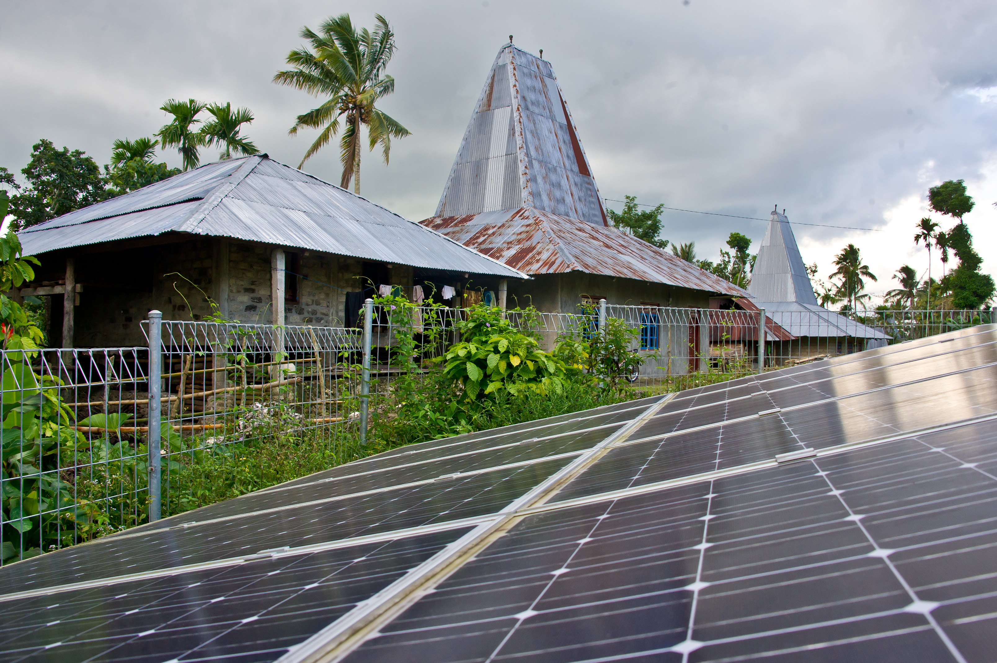 45274-001: Scaling Up Renewable Energy Access in Eastern Indonesia (Sumba Iconic Island Initiative)